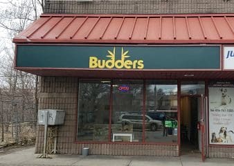Budders Cannabis – Dundas St, Toronto