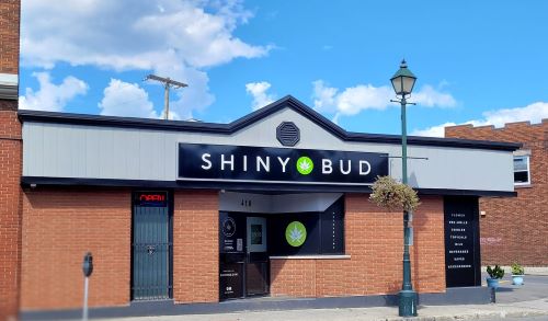 ShinyBud Cannabis - Montreal Rd, Cornwall