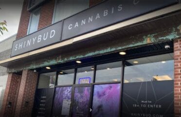 Shiny Bud Cannabis – Smiths Falls