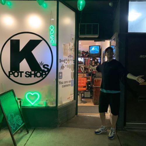 K’s Pot Shop on Queen St E